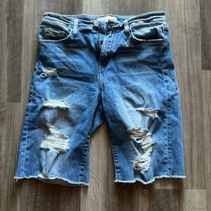 Size 27 Flying Monkey bermudas